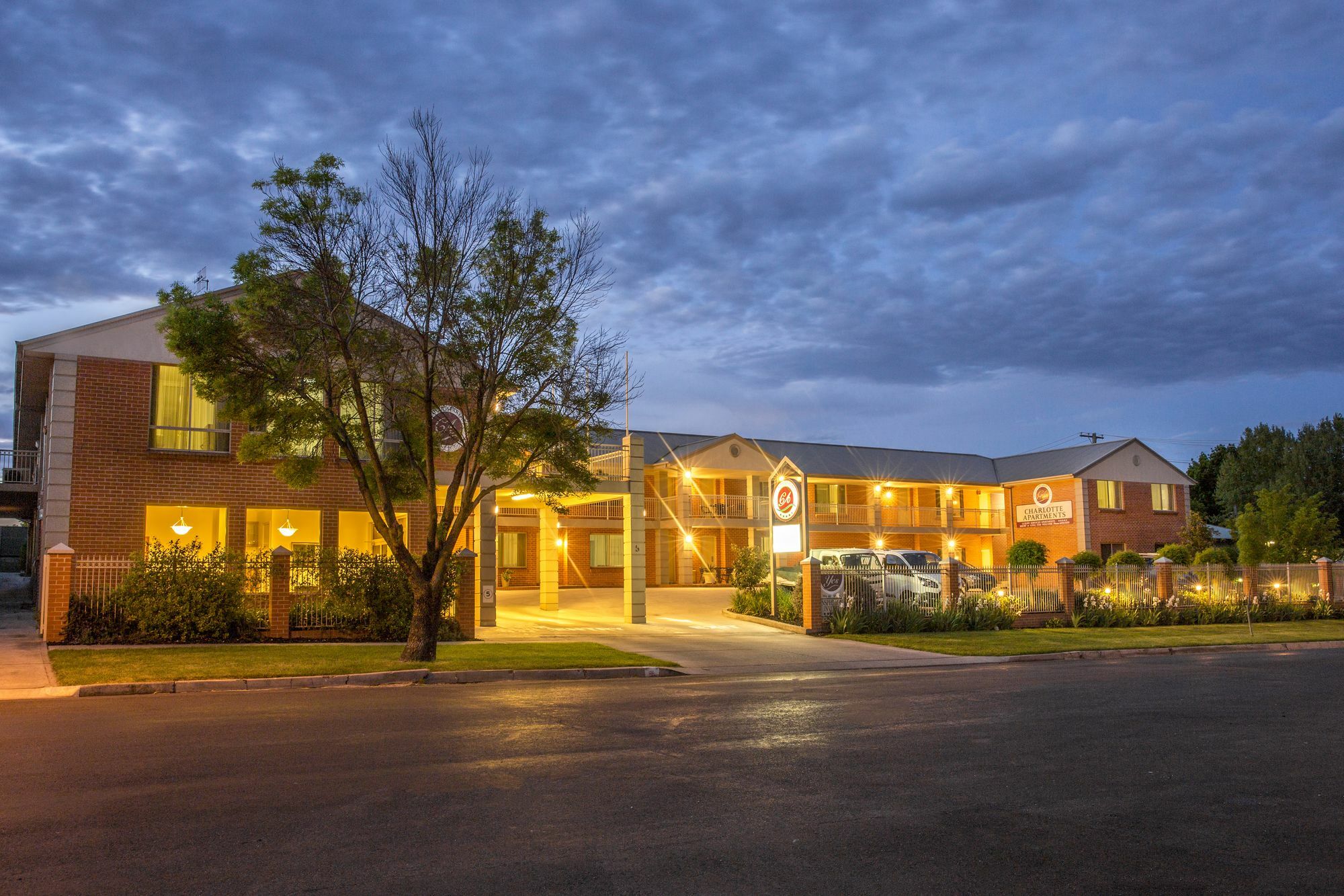 Charlotte Apartments Бетхерст Екстер'єр фото